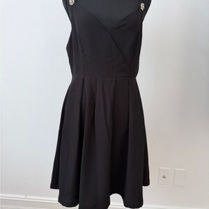 Elegant Black Sleeveless Dress
